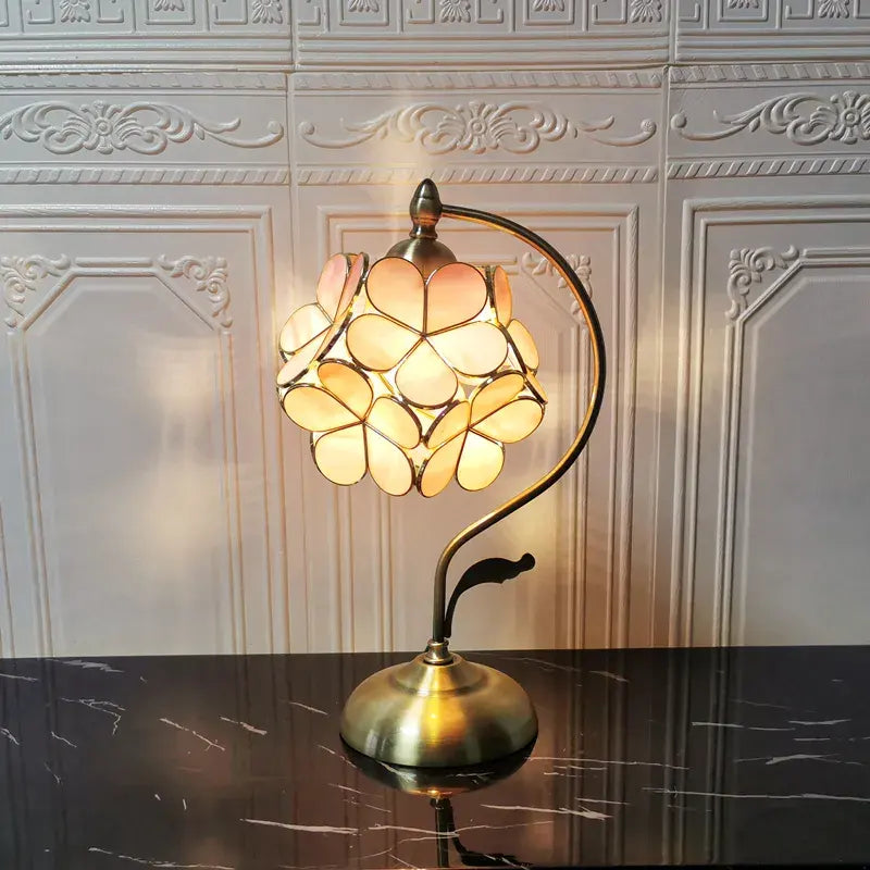 Postmodern Luxury Copper Table Lamp Retro Glass Flower Modern Reading Light Bedroom Custom Packing Crystal Metal Hotel AC 90V