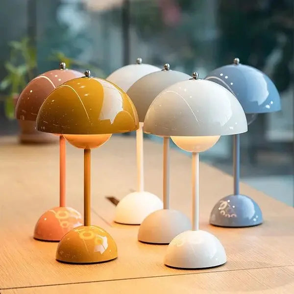 Luxury Modern Cordless Smart Wireless LED Night Light Rechargeable Table Lamp Bedroom Restaurant Decor Electric Battery Indoor