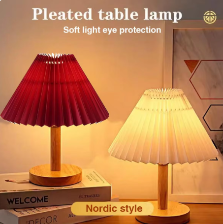Modern Retro Pleated Bedroom Table Lamp with Wooden Base Rechargeable 5V AC Power Cloth Folding Lampshade Reading Table Light